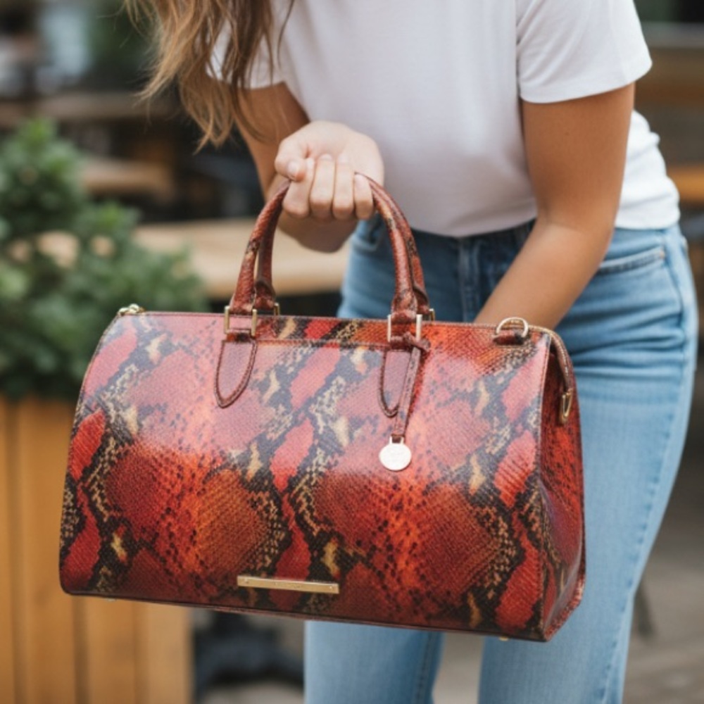 Brahmin Anywhere RARE Weekender Crimson Rosebay NWT - Picture 3 of 14
